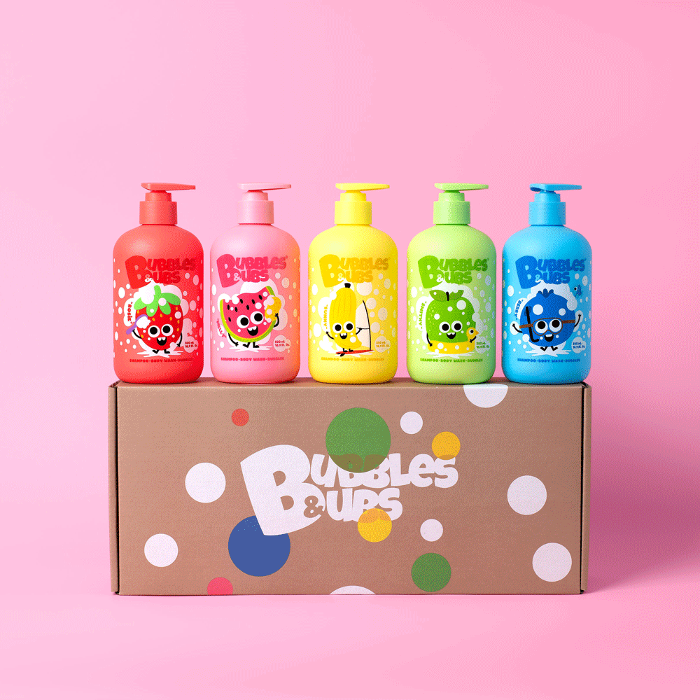 Ultimate-Set  of bubbles and bubs fruity friends bottles on the products box over a pink background. 